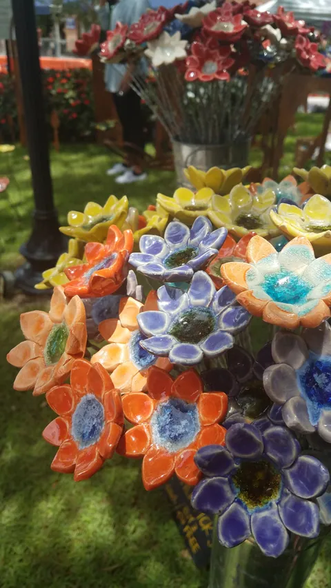 Ceramic garden flowers